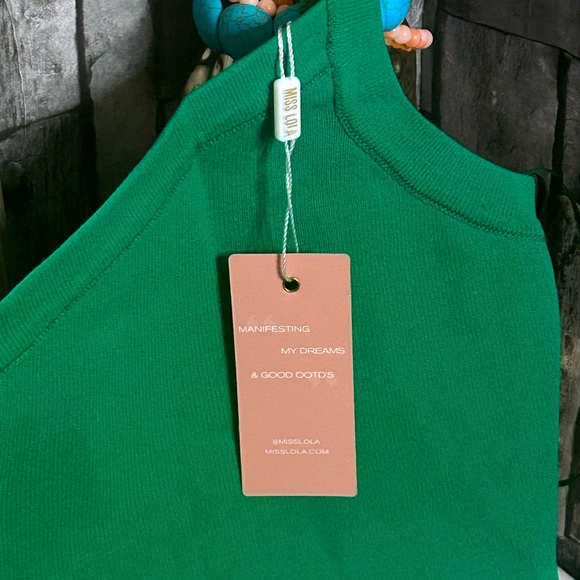 Green Ribbed 2PC Workout Set - Picture 4 of 11